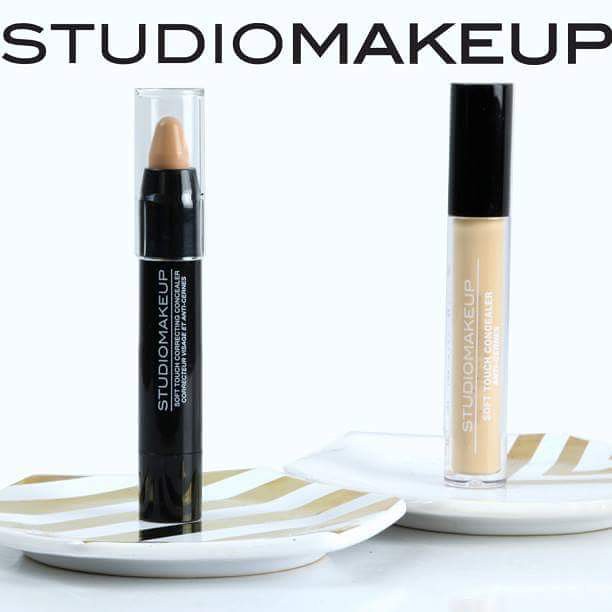 Bút sáp che khuyết điểm STUDIOMAKEUP SOFT TOUCH CORRECTING CONCEALER SCC-01