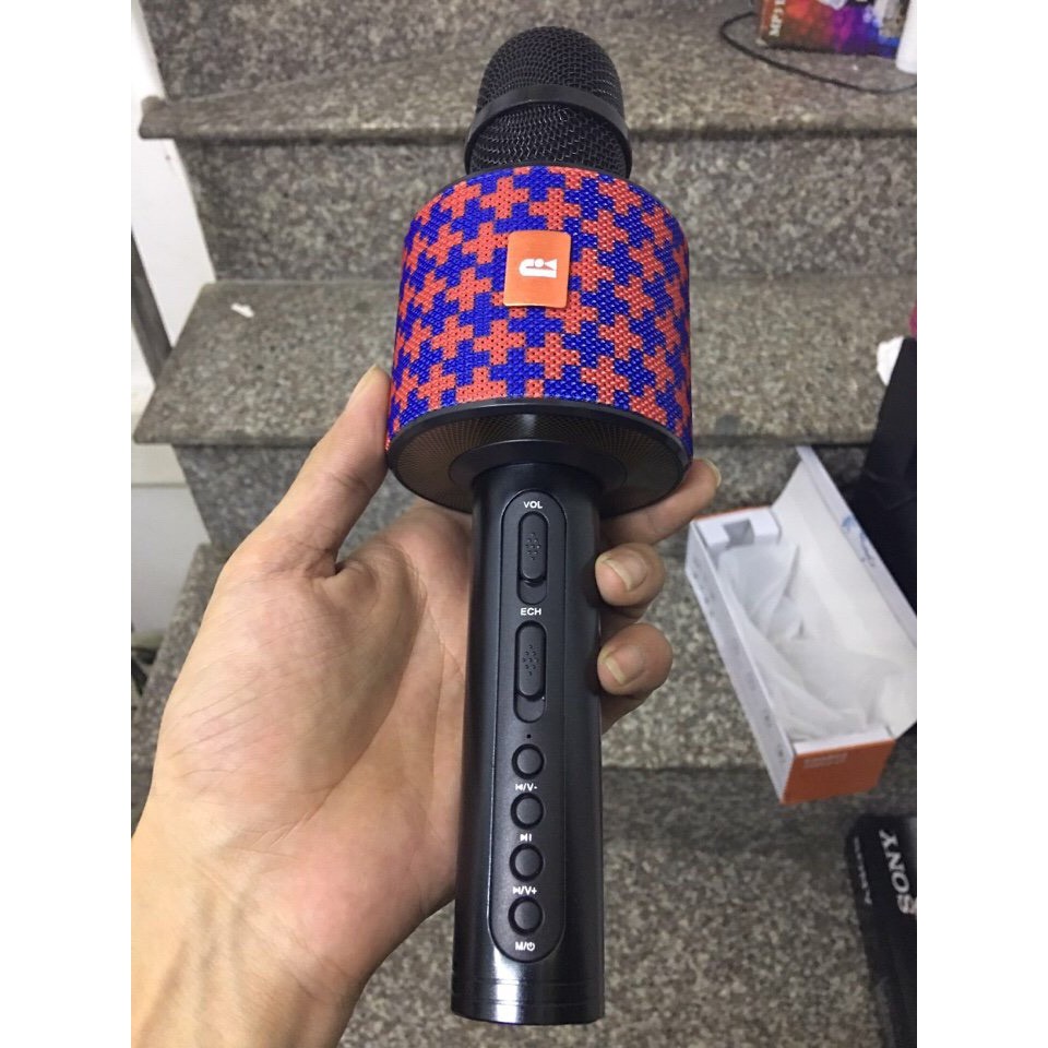 Micro không dây Karaoke trên điện thoại kèm loa bluetooth V8