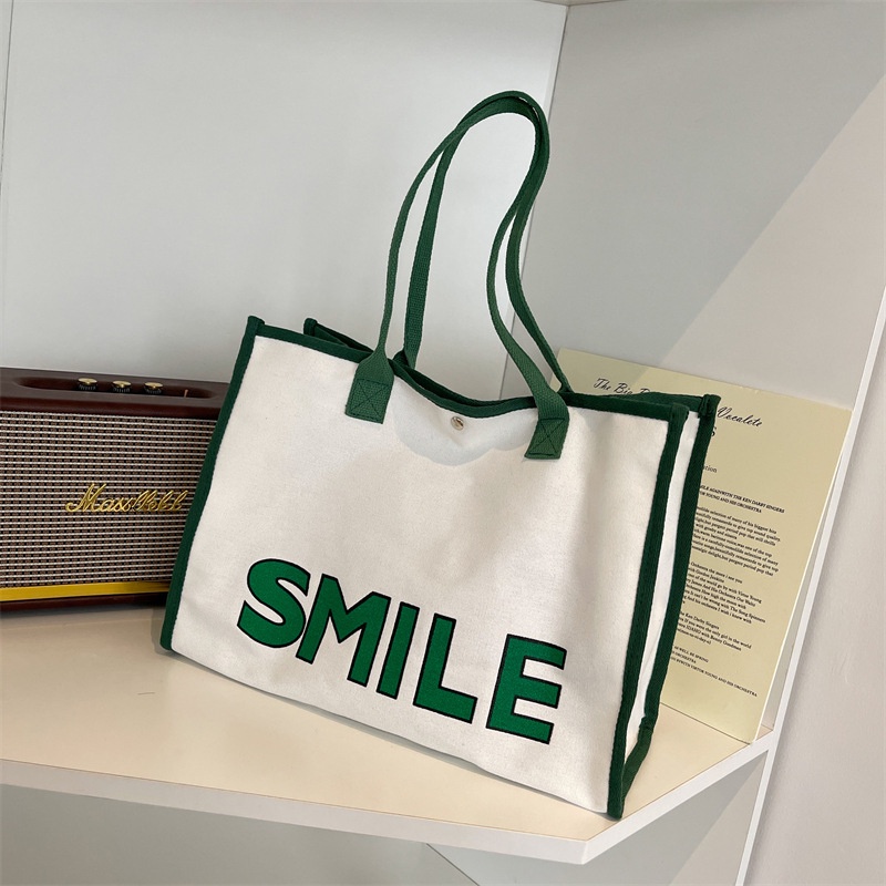 Túi vải Cỡ Lớn In Chữ Màu Tương Phản Thời Trang Mùa Xuân 2022