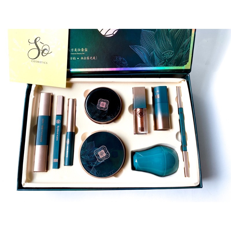 Bộ Trang Điểm Cổ Trang 9 Món DDR | BigBuy360 - bigbuy360.vn
