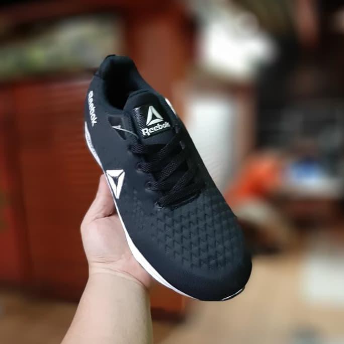 Giày Thể Thao Nam Reebok Zoom Màu Trắng Đen 40