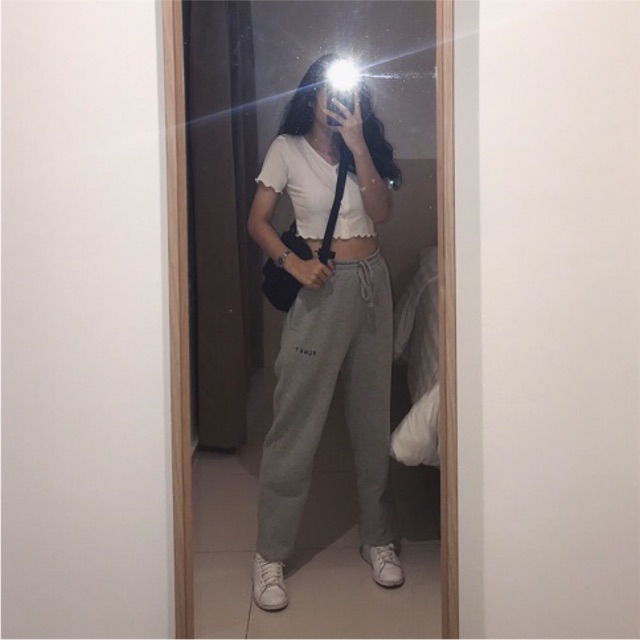 [Mã 2611THTRANG100K hoàn 10% xu đơn 99K] QUẦN DÀI FUNKY GREY PANTS | BigBuy360 - bigbuy360.vn