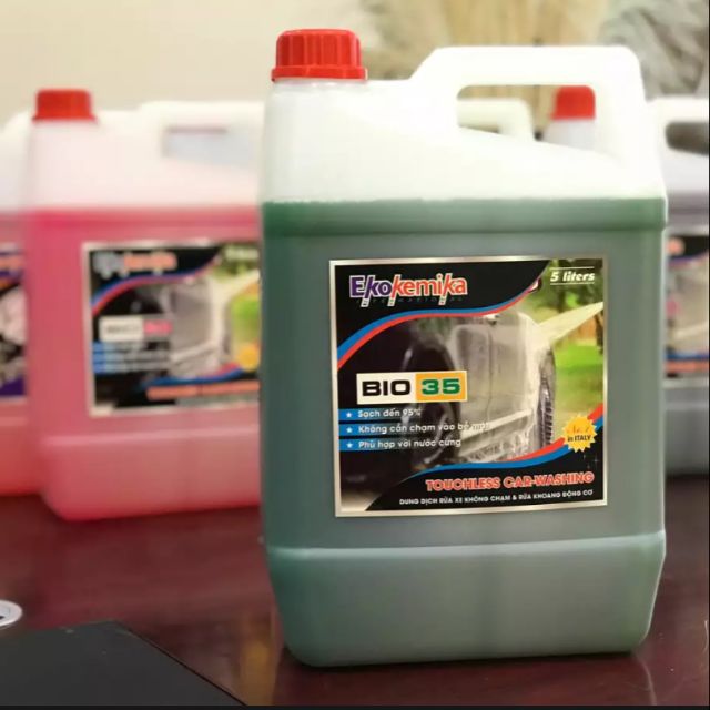 DUNG DỊCH RỬA Ô TÔ - XE MÁY VÀ KHOANG ĐỘNG CƠ KHÔNG CHẠM EKOKEMIKA ITALY BIO 35 - 5L