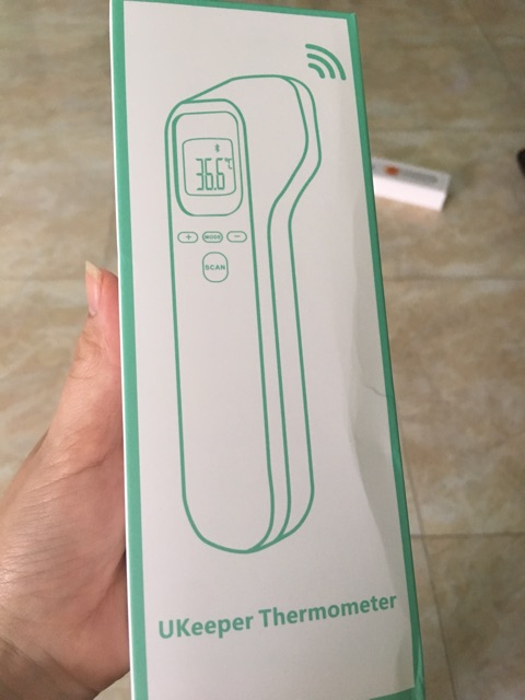 Nhiệt kế đo trán UKeeper Thermometer (Hàng xuất có mã Hải quan) có kèm pin