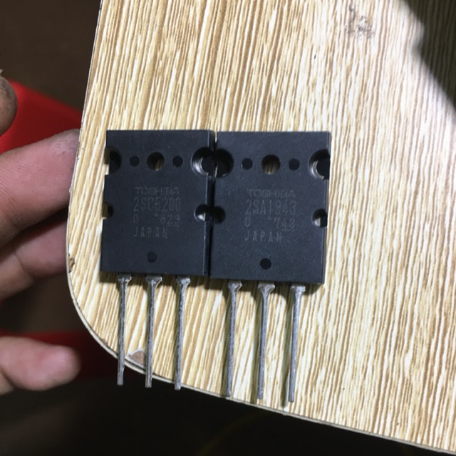 Cặp sò 2SA1943 + 2SC5200 xịn