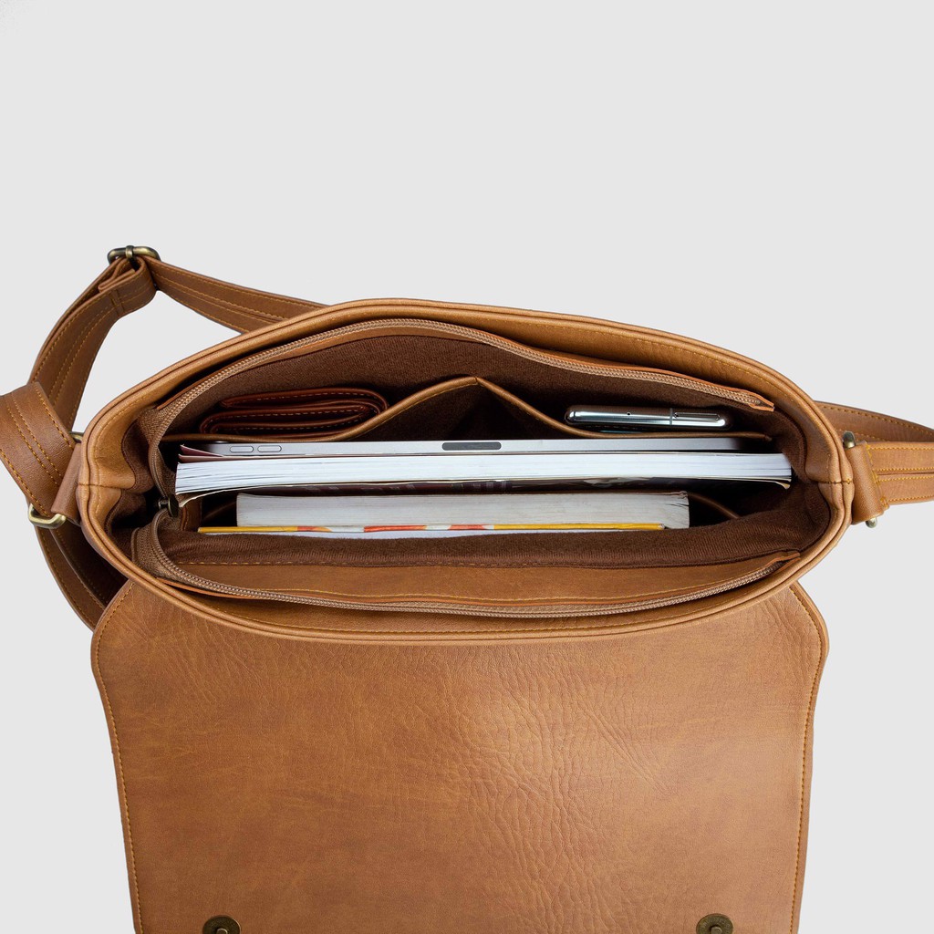 Túi đeo chéo, túi đựng laptop tiện lợi, đi chơi đi làm chất liệu da tổng hợp cao cấp tặng 1 ví da cao cấp