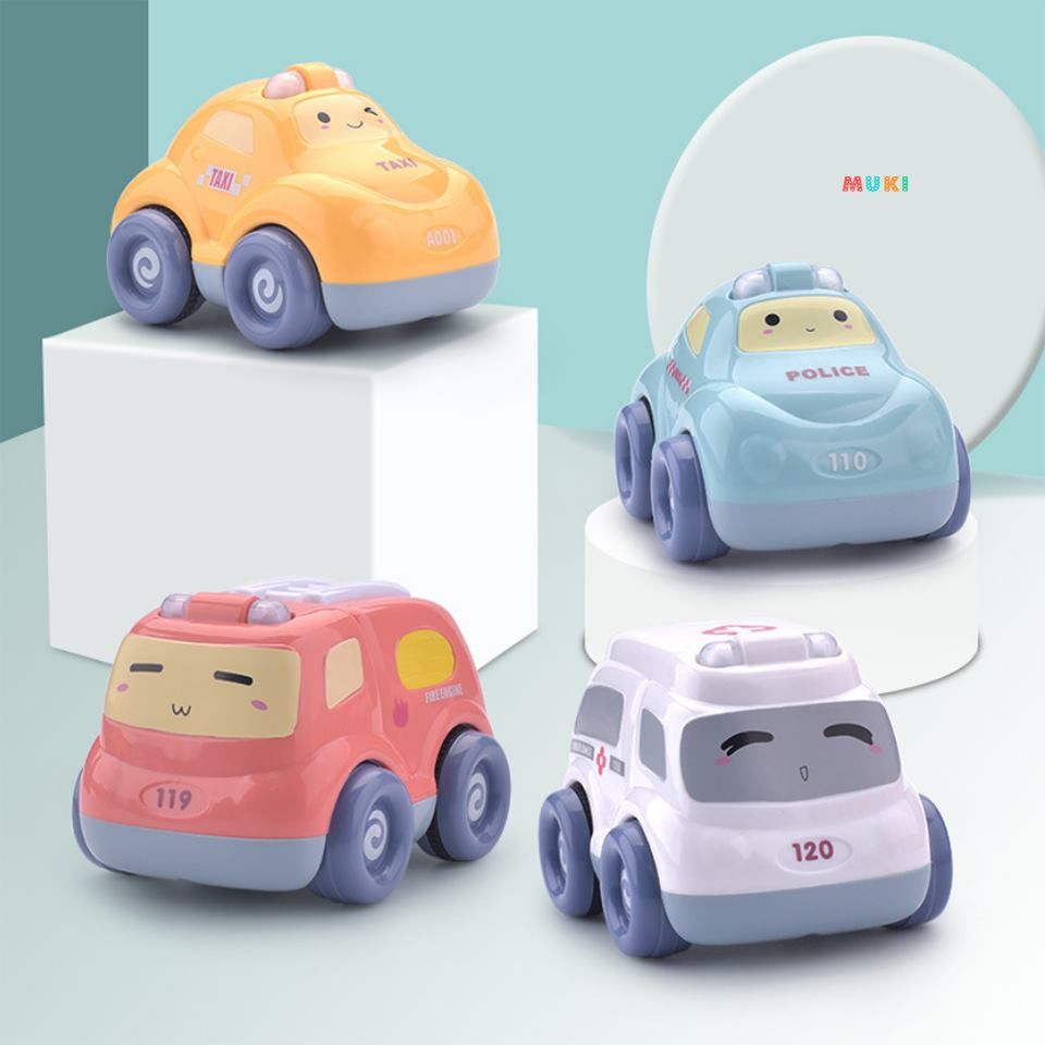 Đồ chơi ô tô phát nhạc chạy đà cho bé
