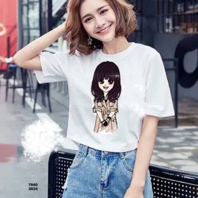 Áo croptop cô gái và gấu