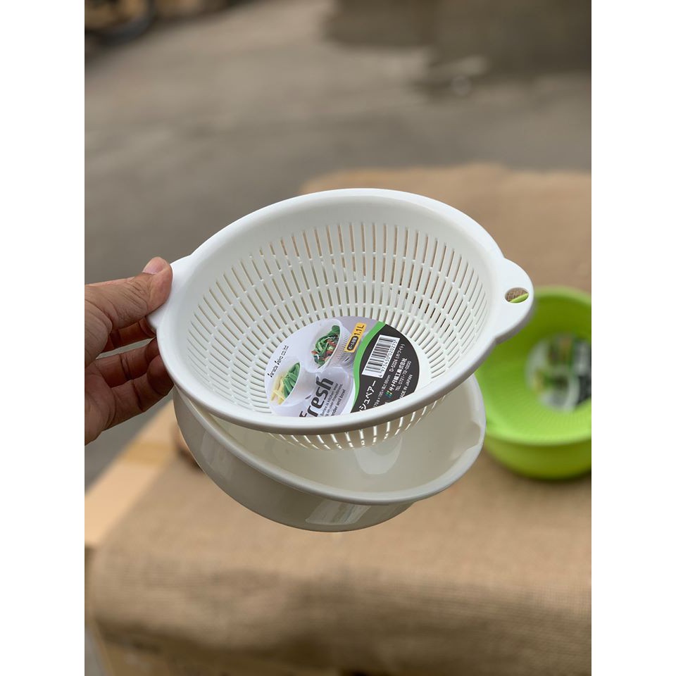 Combo Bộ rổ kèm chậu 1,1 L và 3,6L màu trắng MADE IN JAPAN