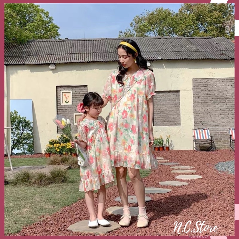 Set Đầm Mẹ Và Bé Thêu Hoa Hồng Xước Vải Tơ Mềm Cúc Ngọc