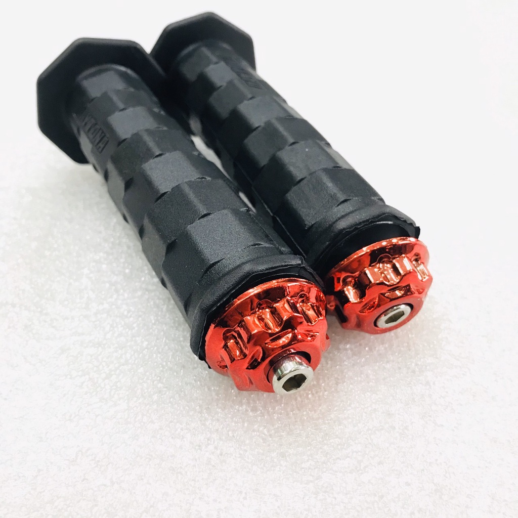 BAO TAY DAYTO Ô VUÔNG CÓ GÙ KIỂU SALAZA