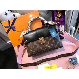 Luis vuitton cặp