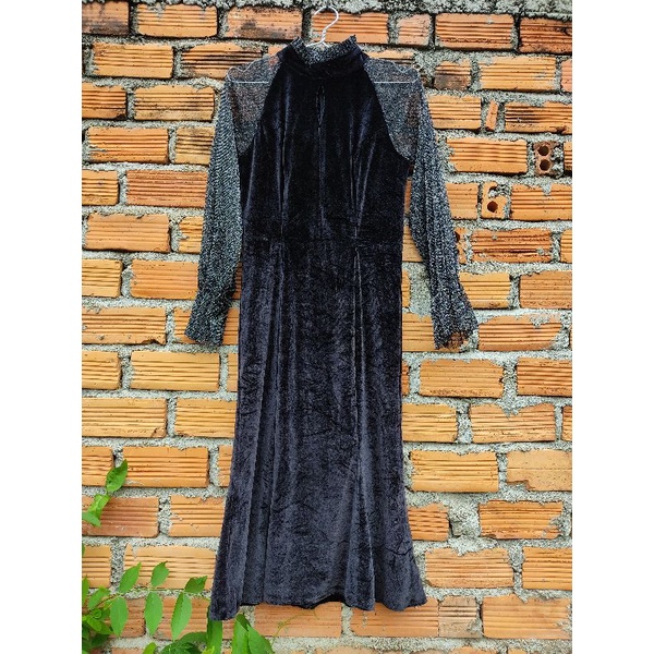 Đầm nhung size S