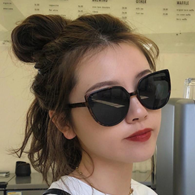 Kính mát kiểu mắt mèo phong cách hoài cổ Hàn Quốc thời trang cho nữ