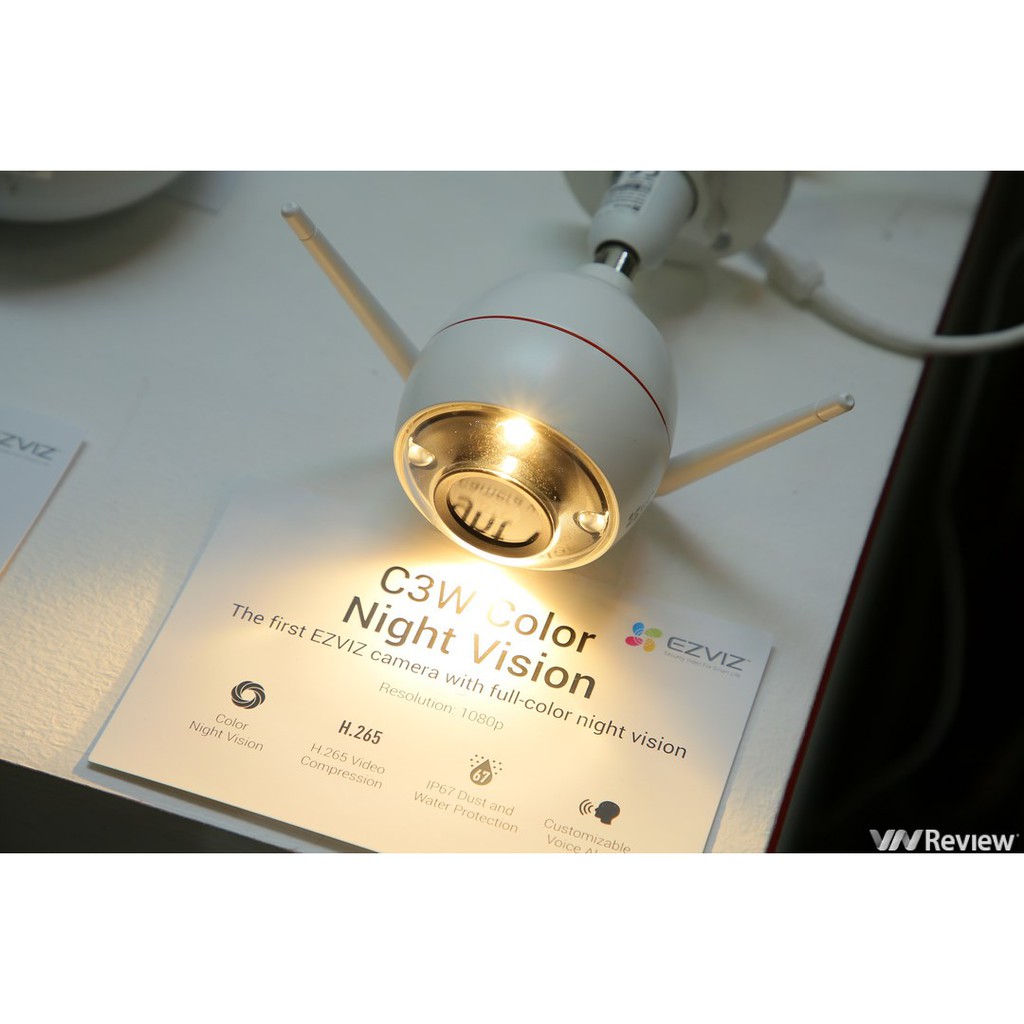 Camera wifi - Camera ezviz ngoài trời có màu ban đêm Color Night chính hãng