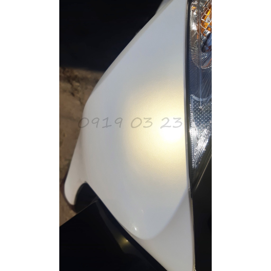 Decal trắng ngọc trai dán xe 3 lớp khổ 75cm