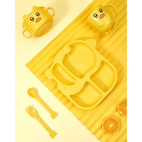 Combo Khay Ăn Dặm Cho Bé + Cốc Uống Nước + Bát Ăn Dặm Kèm Thìa Dĩa Hình Vịt Vàng Đáng Yêu Giúp Trẻ Em Tập Ăn BLW 4 Ngăn