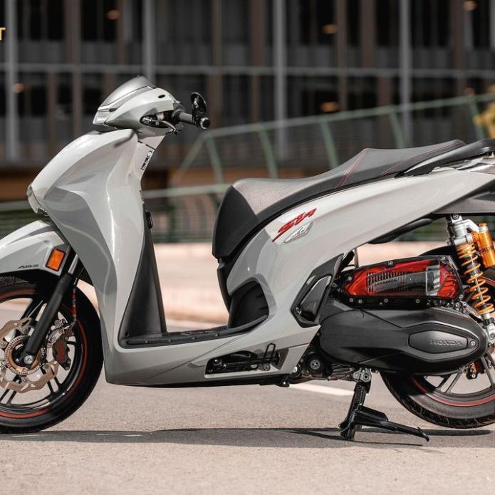 Ốp bầu lọc gió (Pô E), ốp pô Air SH350I trong suốt nhựa PC cao cấp Zhi.pat chính hãng