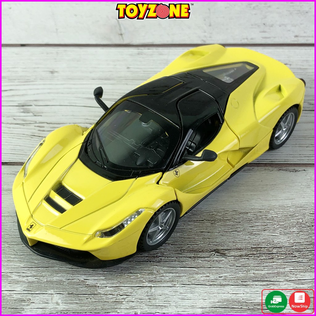 Xe mô hình Ferrari LaFerrari 2020 tỉ lệ 1:32 hãng Jiaye Model chất liệu hợp kim, có đế trung bày tiện lợi