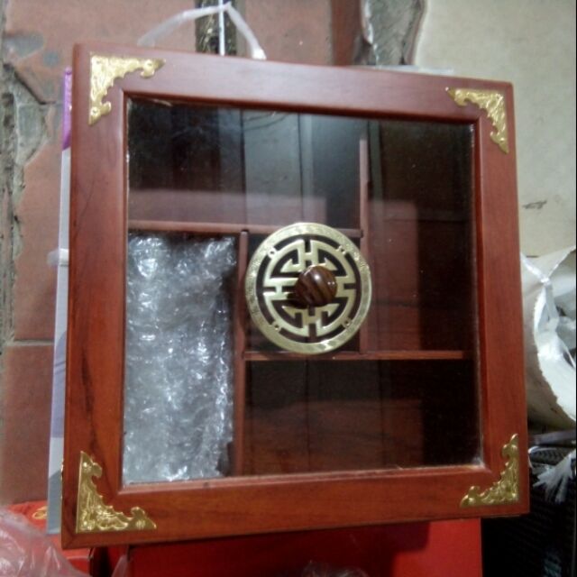 Hộp đựng mứt bịt đồng gỗ hương