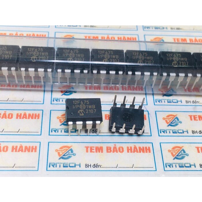 PIC12F675-I/P 12F675-I/P 12F675 IC chuyên dụng DIP-8