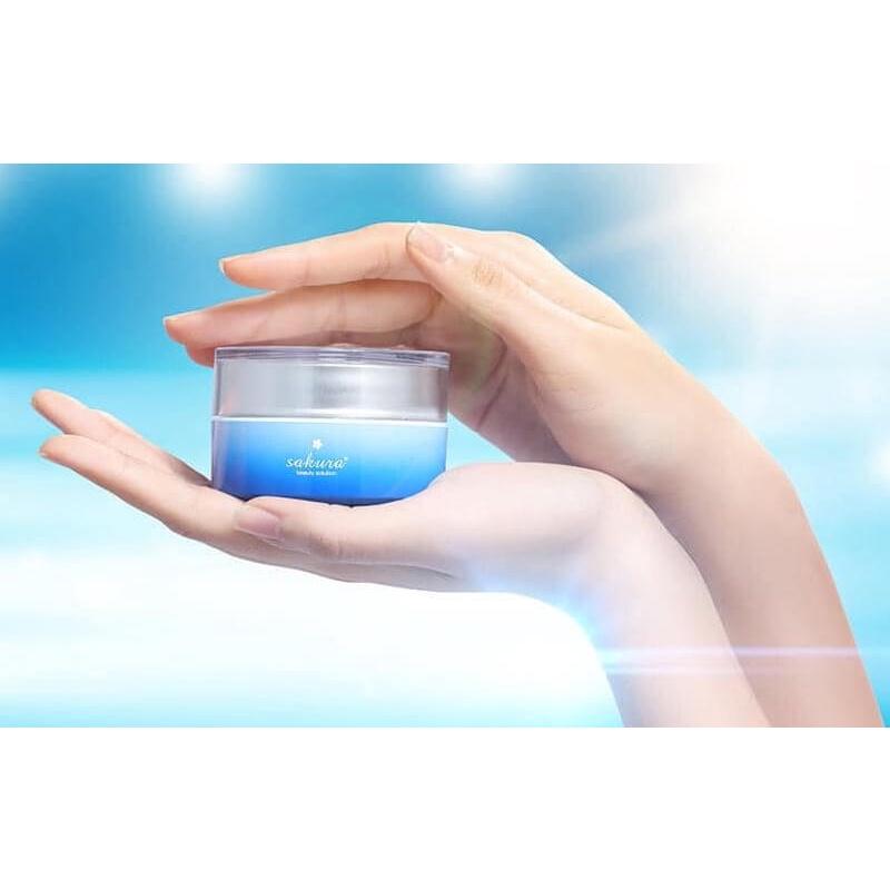 Kem làm mờ nám tàn nhang Sakura Transforming Cream 30g