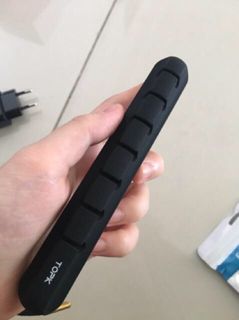 Đế kẹp giữ cáp sạc hãng TOPK - Giải pháp bảo vệ sạc cáp sạch sẽ không rối đứt | BigBuy360 - bigbuy360.vn