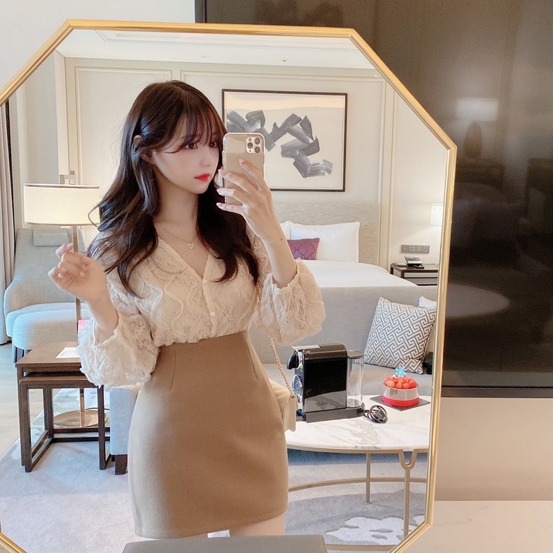 Áo sơ mi tay dài cổ chữ v phong cách Hàn Quốc thanh lịch cho nữ