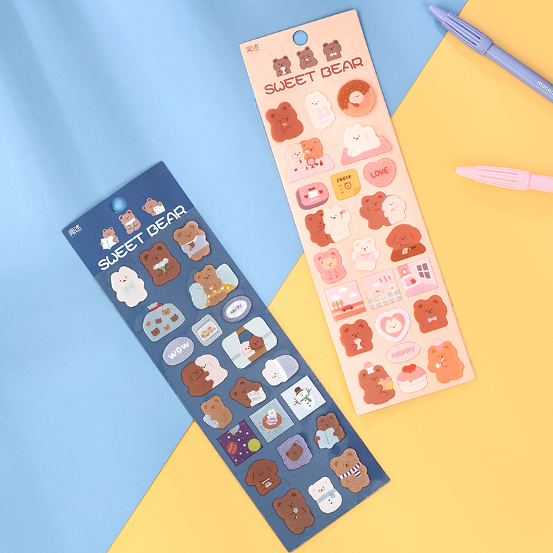 Set 2 tờ nhãn dán trang trí hình gấu dễ thương