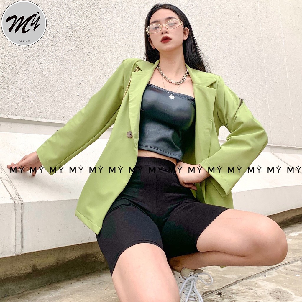 Áo Khoác Blazer Xanh Bơ Kết Hợp Áo Da 2 Dây Đen Bóng Kèm Quần Legging Lửng