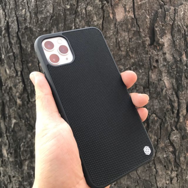 Ốp lưng vải Iphone 11 - 11 Pro Max Nillkin Texture chính hãng