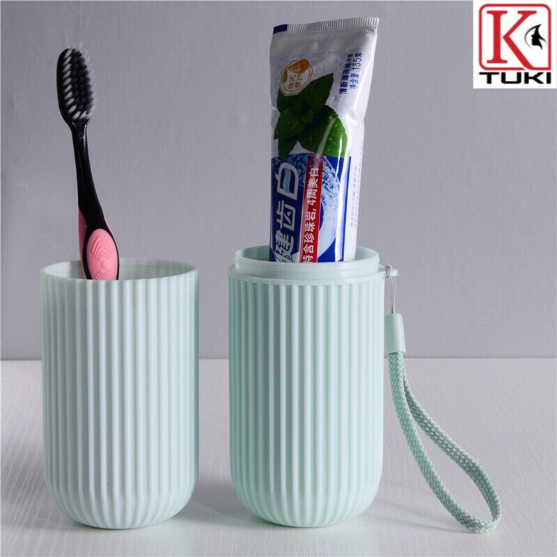 Hộp đựng bàn chải, kem đánh răng du lịch