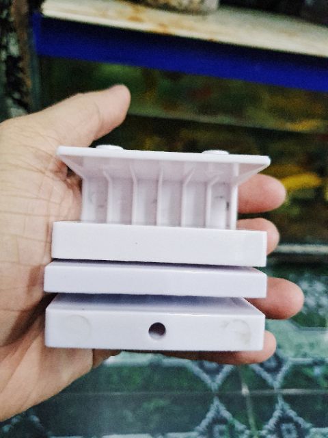 ĐÈN LED KẸP 1 BÊN HỒ THỦY SINH HỒ KHÔNG KIỀNG SOBO 300C