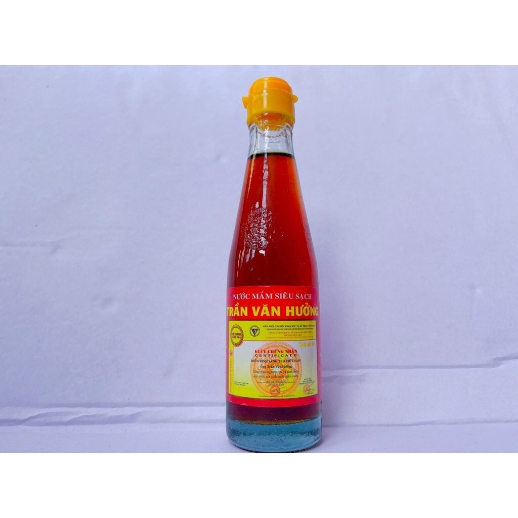 Nước mắm siêu sạch Trần Văn Hưởng loại cốt cô đặc (thùng 6 chai 220ml/chai)