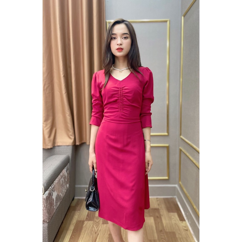 Đầm lụa cổ tim SEFA dài tay nhún ngực SFT2024