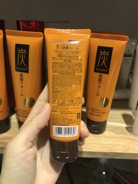 Sửa rửa mặt SUMI