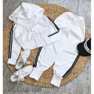 Đồ bộ phi lụa thể thao có nón