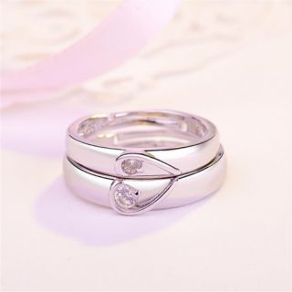 Cặp nhẫn đôi tình nhân nữa tim
