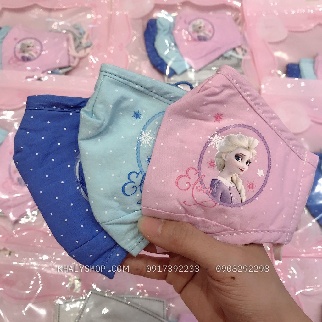 Set 3 khẩu trang vải Disney trẻ em hình công chúa Elsa chấm bi ( Frozen ) 3 màu cho bé gái 3 - 8 tuổi - 57NDWF94771