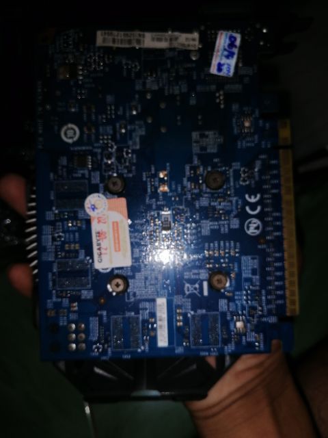 Vga card màn hình 750 1gb gigabyte | BigBuy360 - bigbuy360.vn