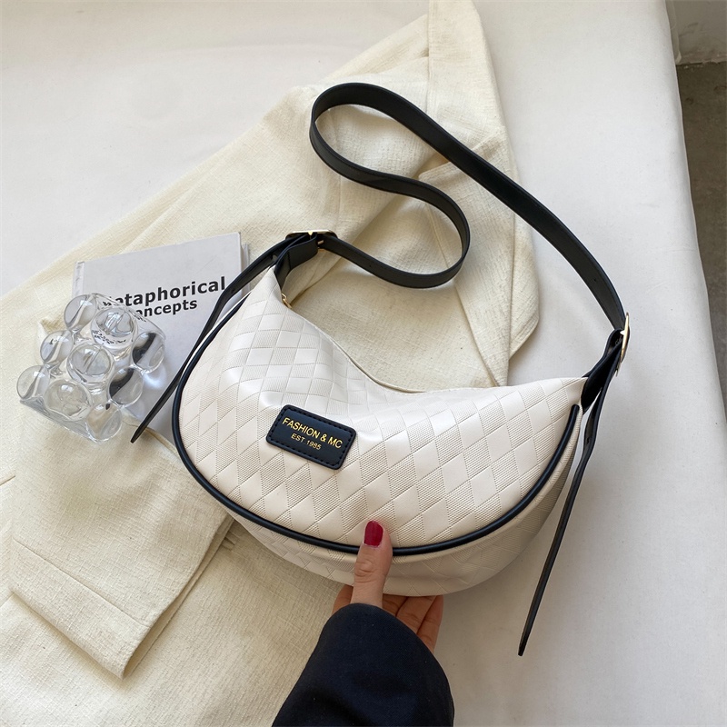 Túi đeo vai IELGY màu sắc tương phản phong cách phương tây thời trang dành cho nữ