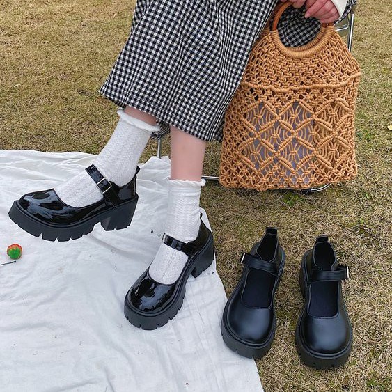 Hàn Quốc giày cao gót với đế giày dày | BigBuy360 - bigbuy360.vn