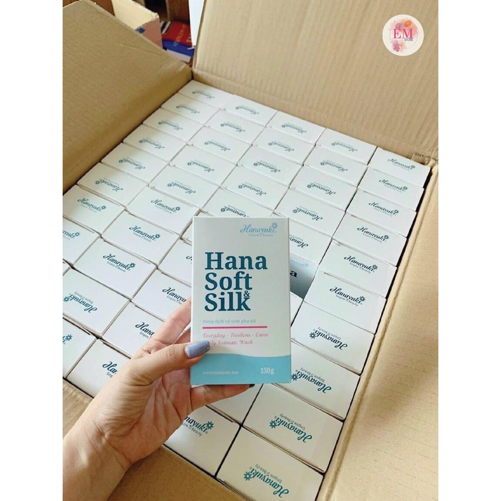 Dung dịch vệ sinh Hana Soft Silk 150ml ngăn ngừa mùi khó chịu thơm mát cả ngày