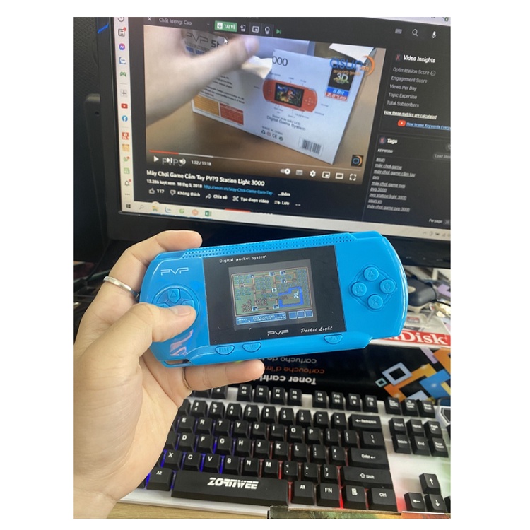 Máy Chơi Game Station Light PVP 3000, Máy Cầm Tay Chơi Game Tuổi Thơ, Có Nhiều Trò Chơi Cổ Điển Hay - Bảo Hành 6 Tháng