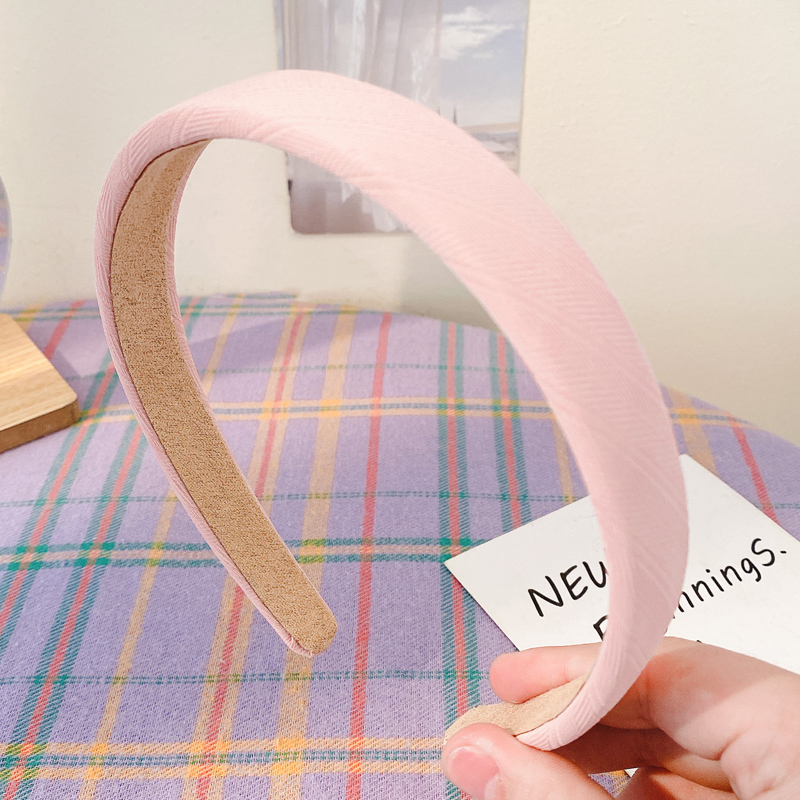 Cài tóc màu trơn phong cách Hàn Quốc đơn giản dành cho nữ