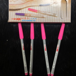 Bút vẽ vải tự bay màu hoặc tan trong nước