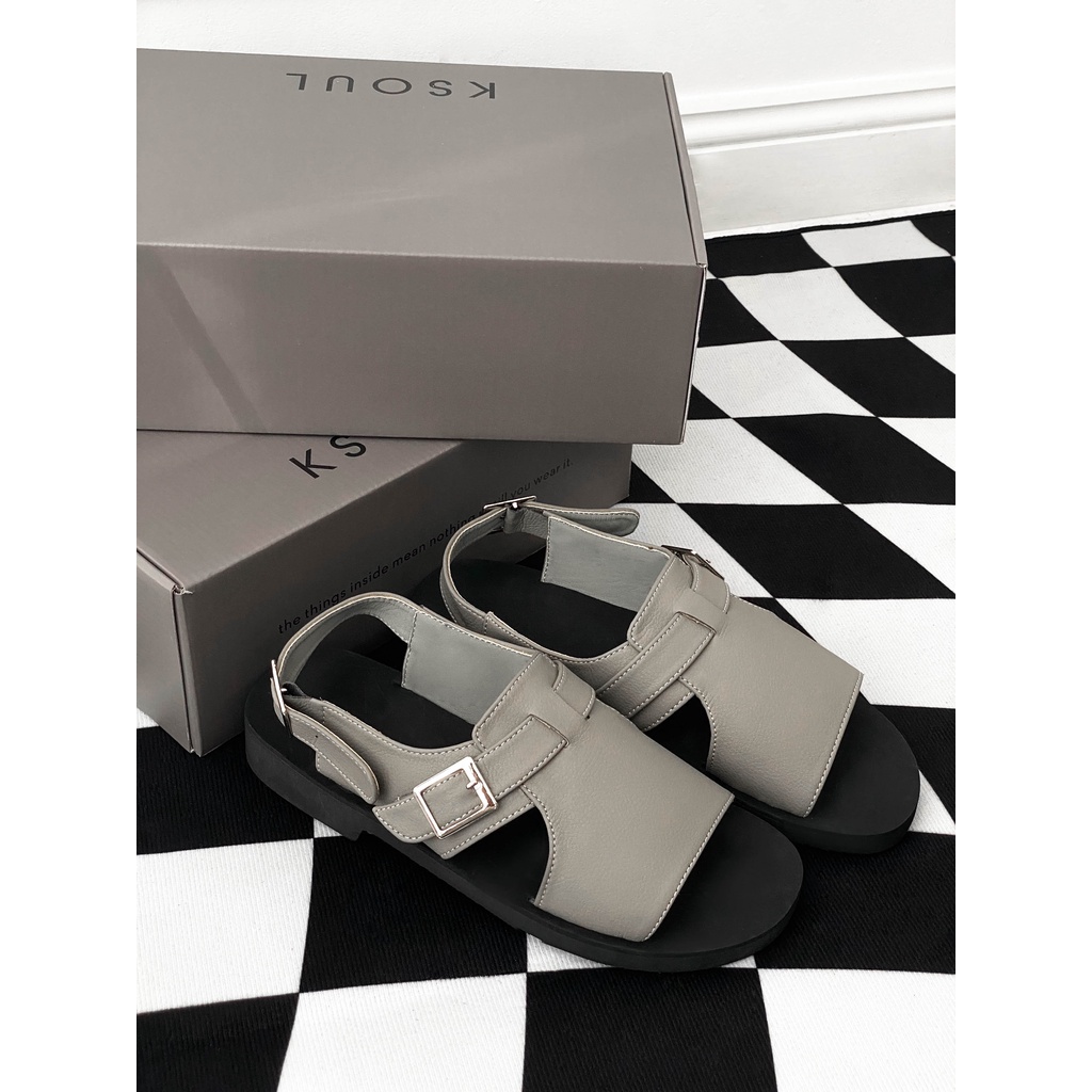 KSOUL Giày Da Đế Cao Su K Strap Saffiano Sandals Màu Xám Da Saffiano