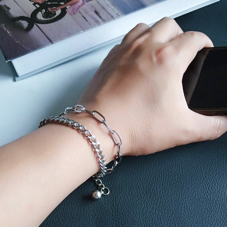 Lắc tay titan phong cách Unisex cá tính dây mắt xích không đen gỉ