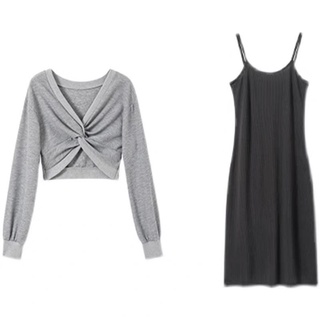 Set áo len croptop xoắn ngực và váy len zip 2 dây mimac