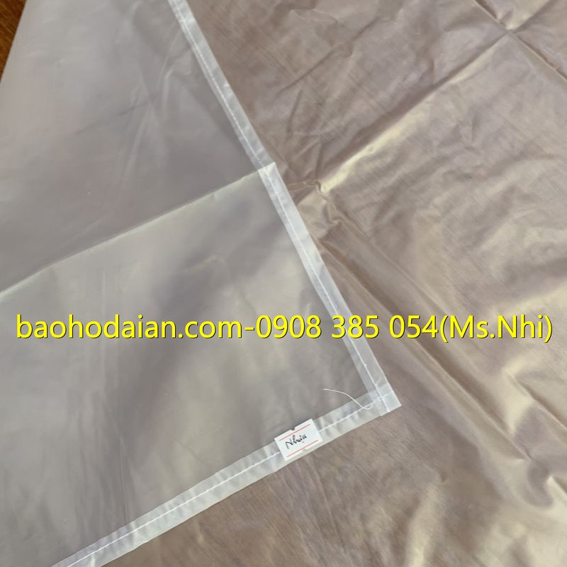 Tạp dề chất liệu nhựa trong suốt chống thấm nước